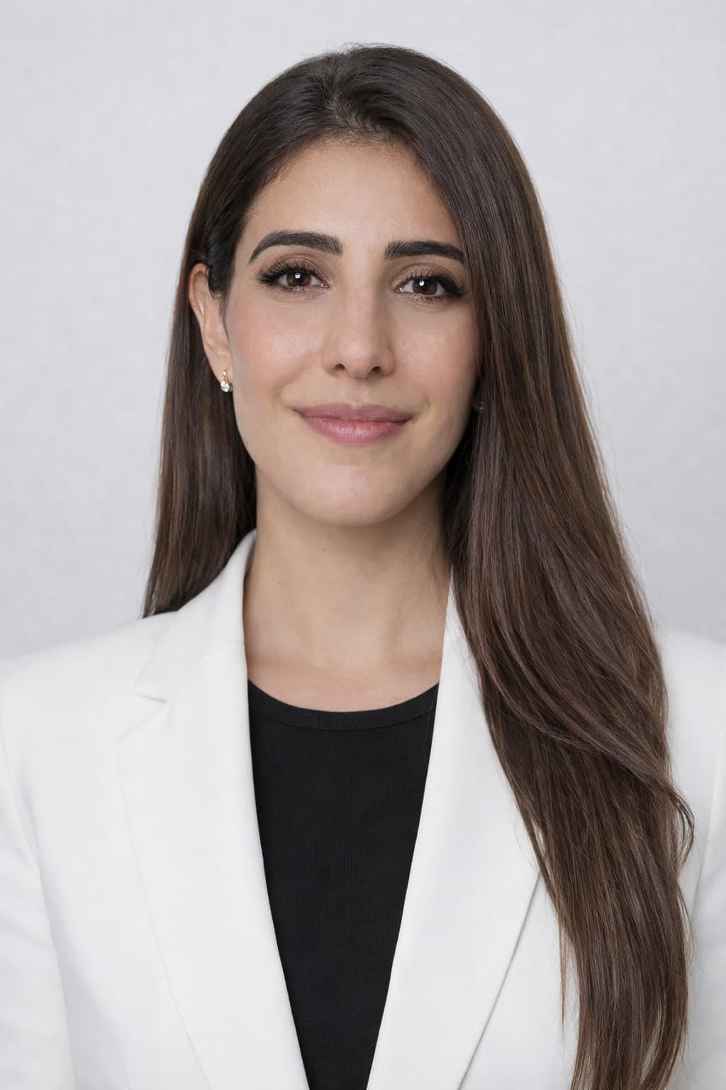 מלאני אברמוב, רואת חשבון מוסמכת
